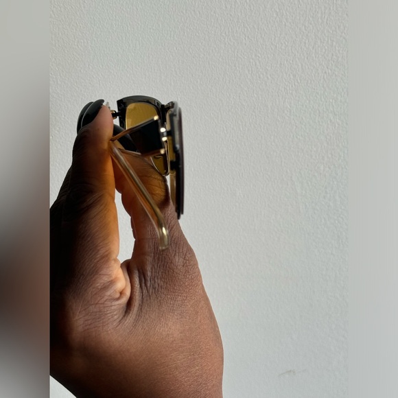 NWOT PRADA Sunglasses-PR71ZS - Picture 10 of 11